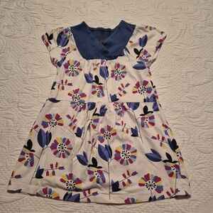 Tea Collection girls 4 short sleeve dress play condition for fade and age